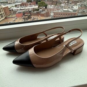 Steve Madden Black and Tan Flats for Effortless Style